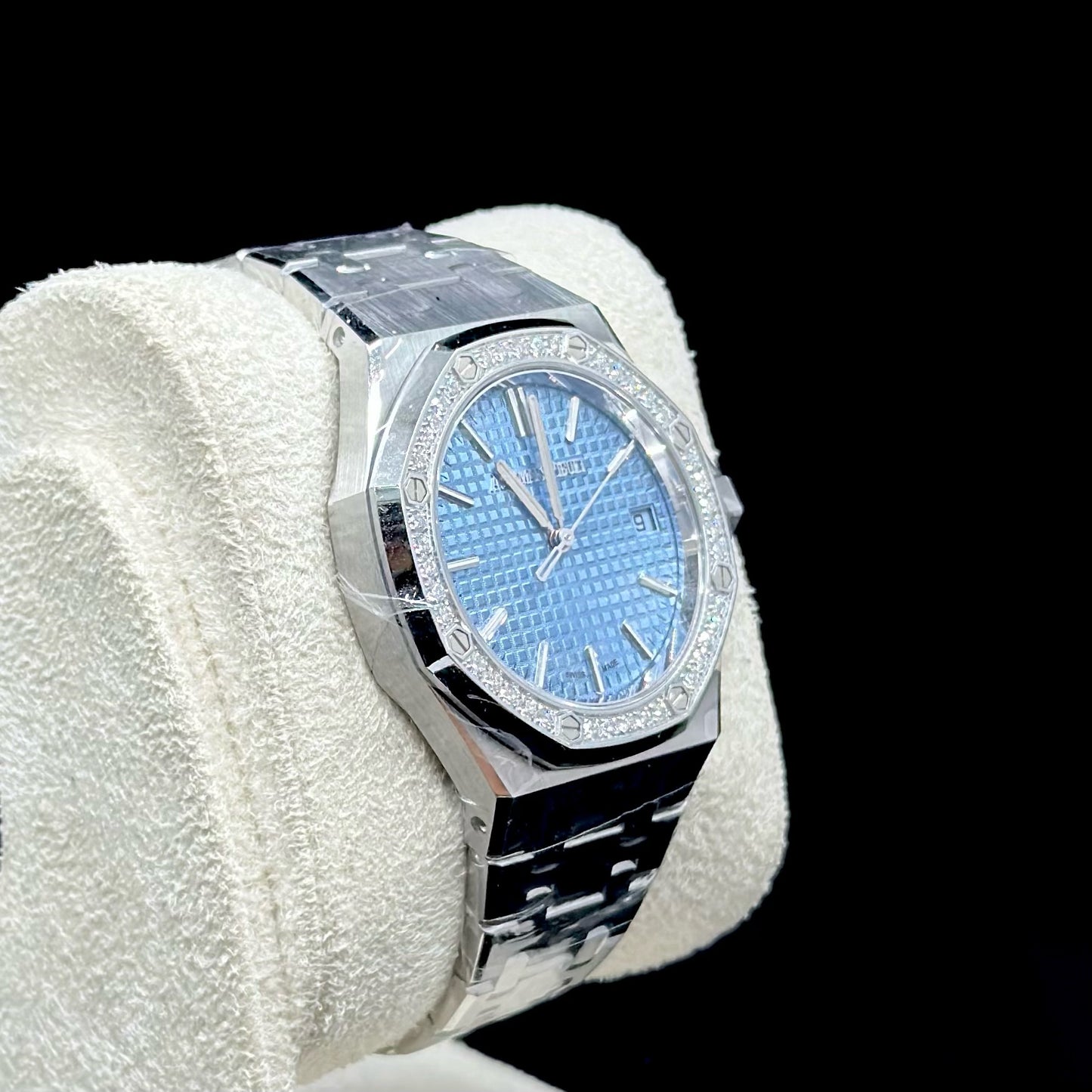 Audemars Piguet Royal Oak Selfwinding Ice Blue Dial Diamond Bezel