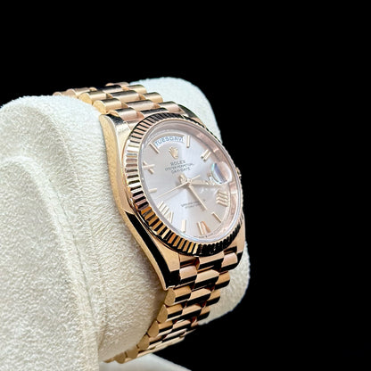 Rolex Day-Date 40 Rose Gold Roman Champagne Dial