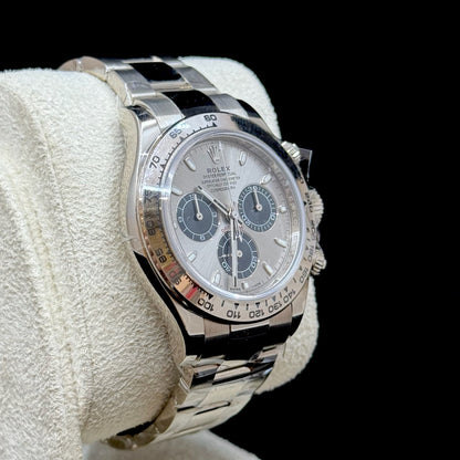 Rolex Daytona Oyster Perpetual "Cosmograph" White Gold Silver Dial 40mm