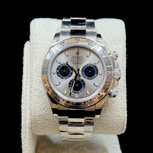 Rolex Daytona Oyster Perpetual "Cosmograph" White Gold Silver Dial 40mm