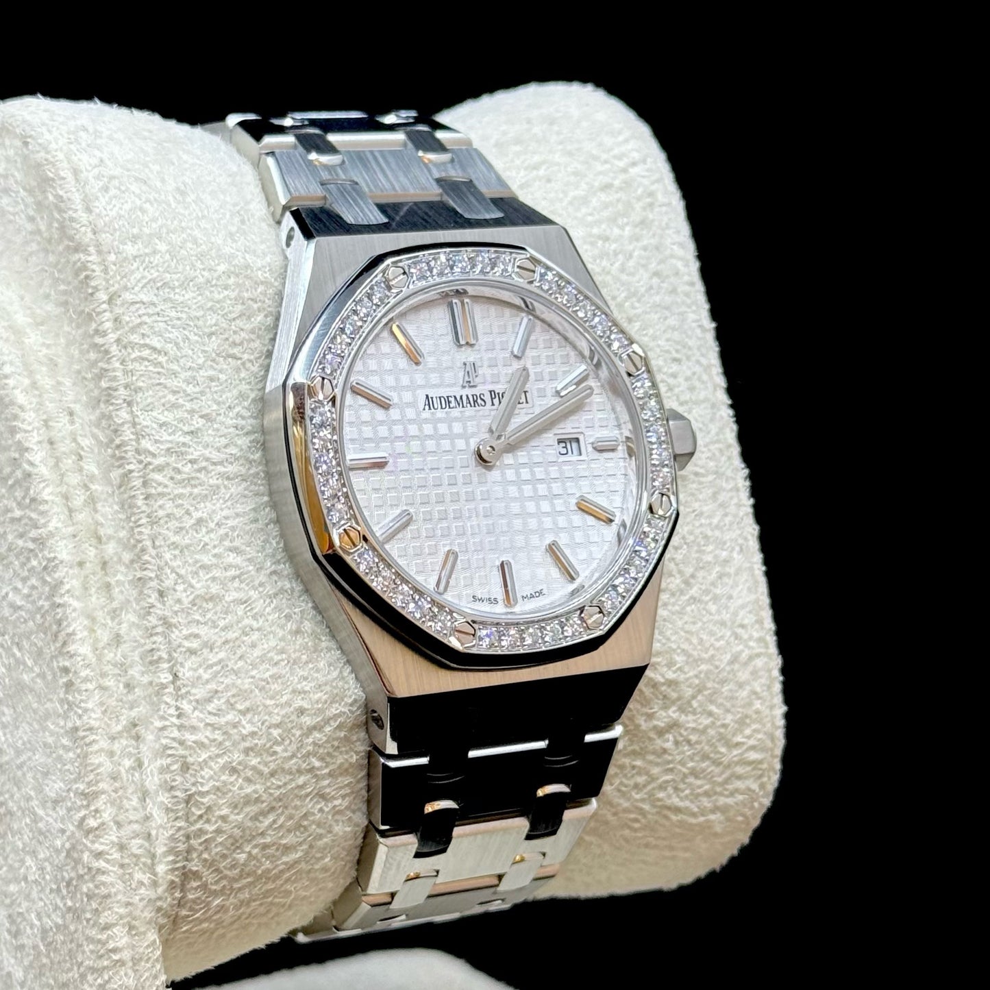 Audemars Piguet Royal Oak Lady 37mm Diamond Bezel